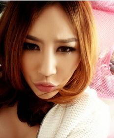 马伊娜背景,从平凡女孩到璀璨明星的蜕变之路